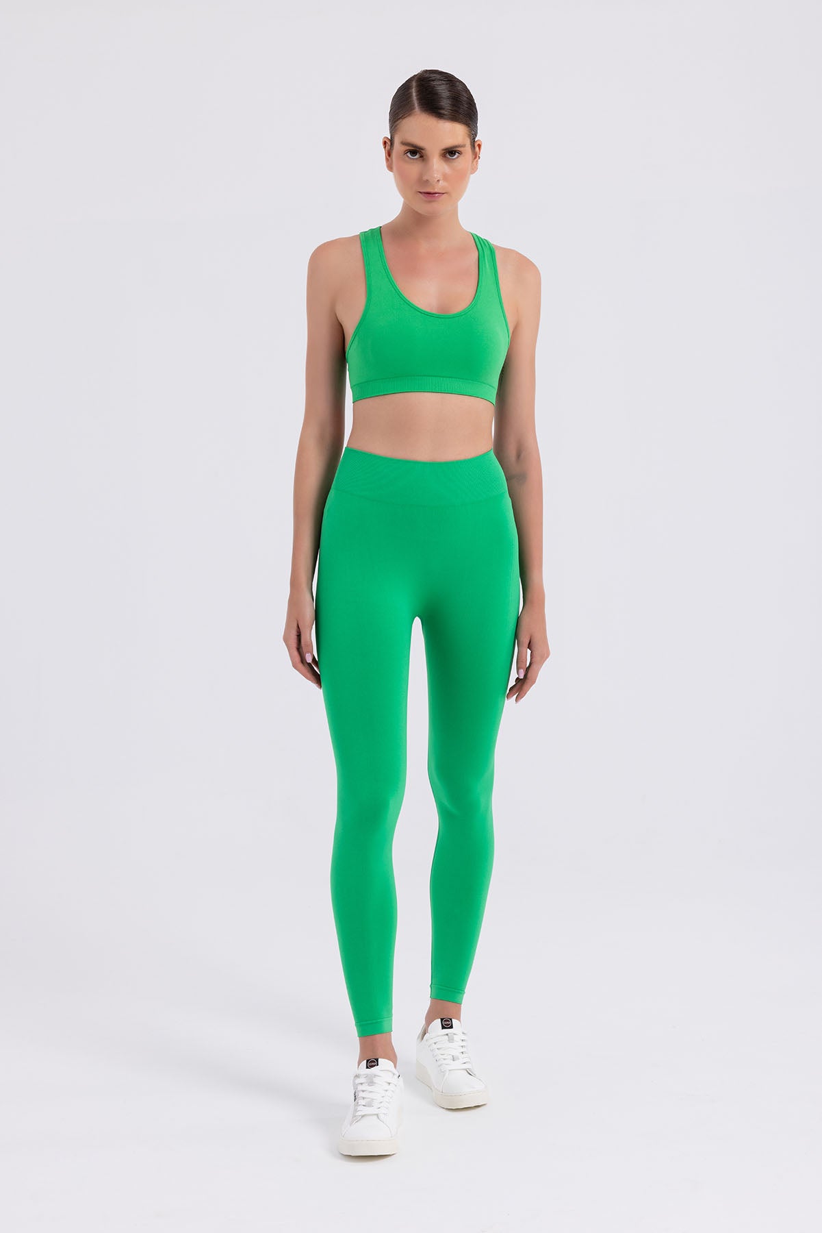 Halter Crop