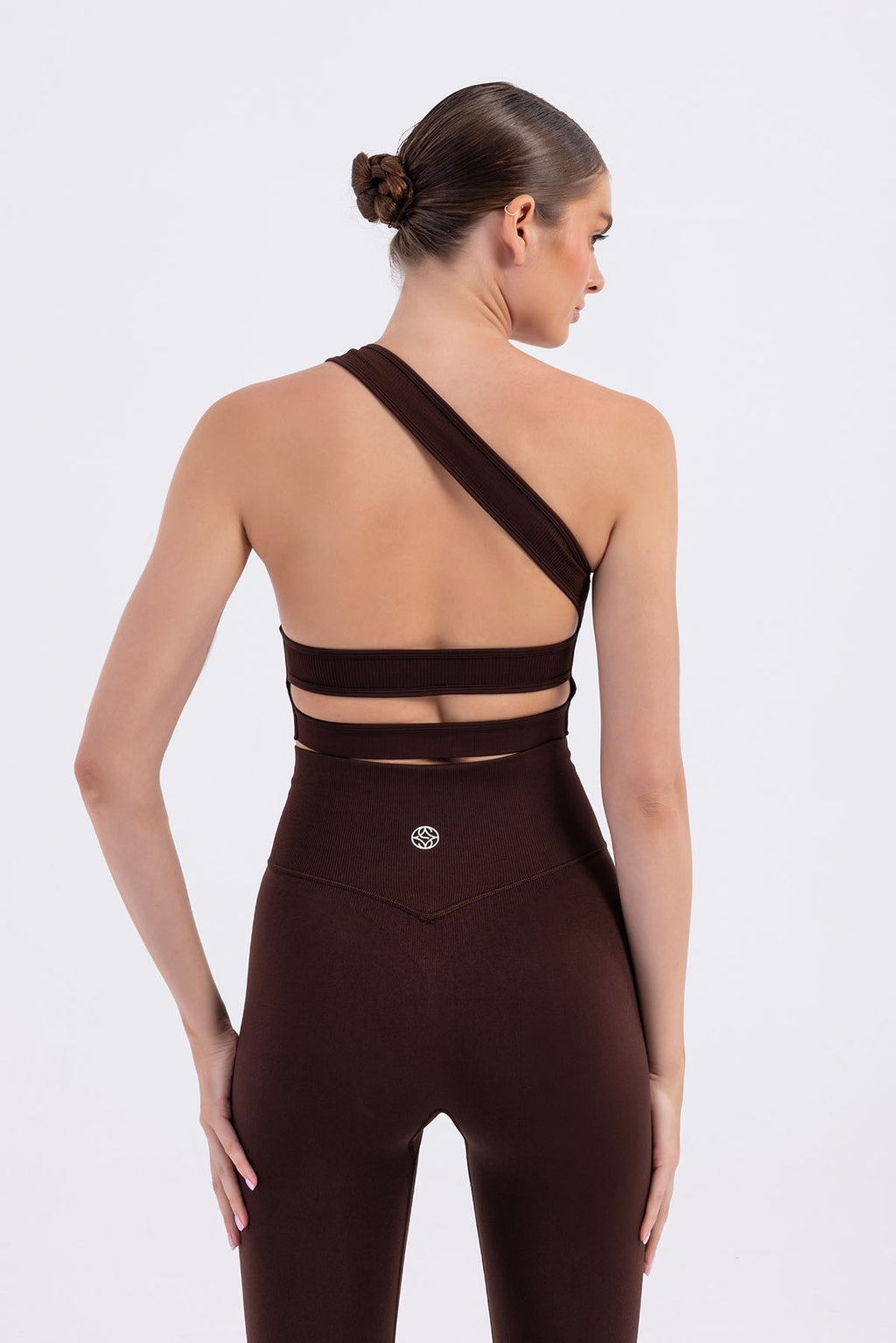 Arkası asimetrik tek omuz croptop